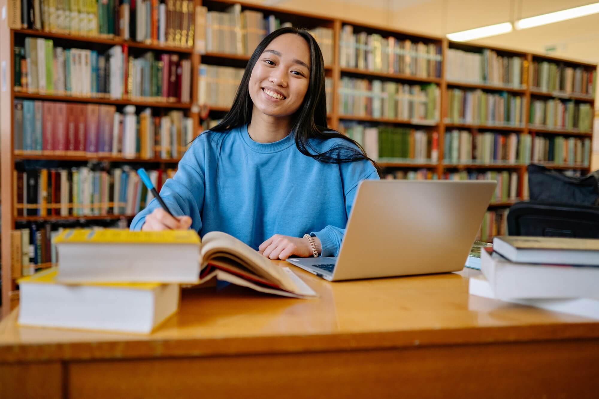 Top 8 AI Assessment Tools for Teachers to Improve Student Learning